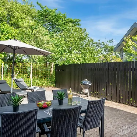 Eino - 150m From The Sea By Interhome *