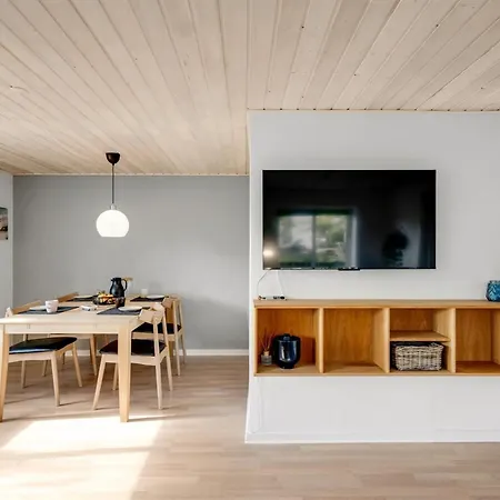 Eino - 150m From The Sea By Interhome Vakantiehuis