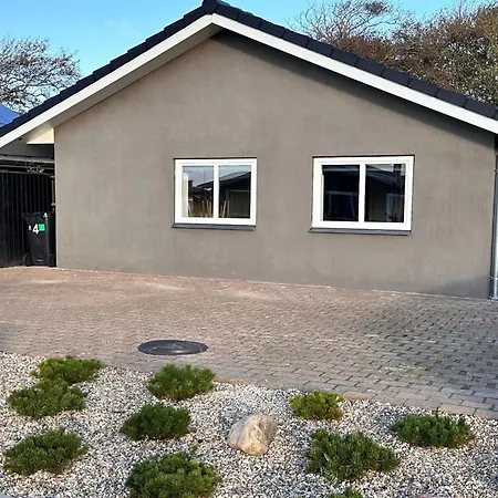 Nyaraló Eino - 150m From The Sea By Interhome *